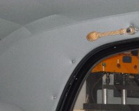 aprilia-bilux-interni-cielo-maniglia